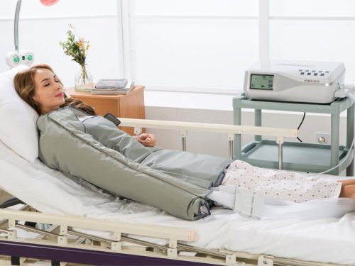 Power Q-8120 compression therapy unit