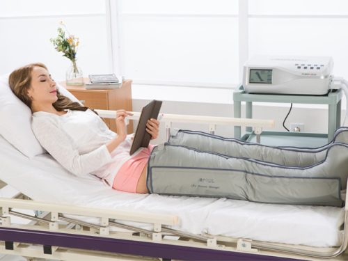 Power Q-8120 compression therapy unit