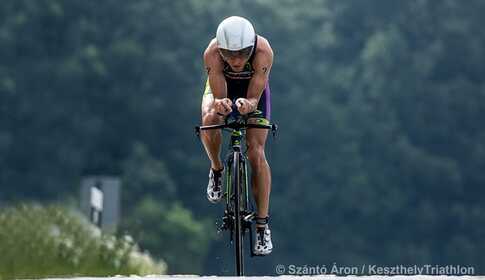 Triathlete Zoltán Petsuk on his experiences with electrostimulation