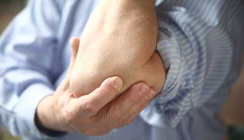 Common causes of elbow pain