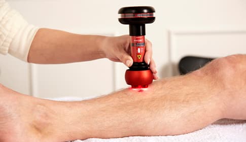 Treating Leg Ulcers with Softlaser – How to Support Healing at Home?